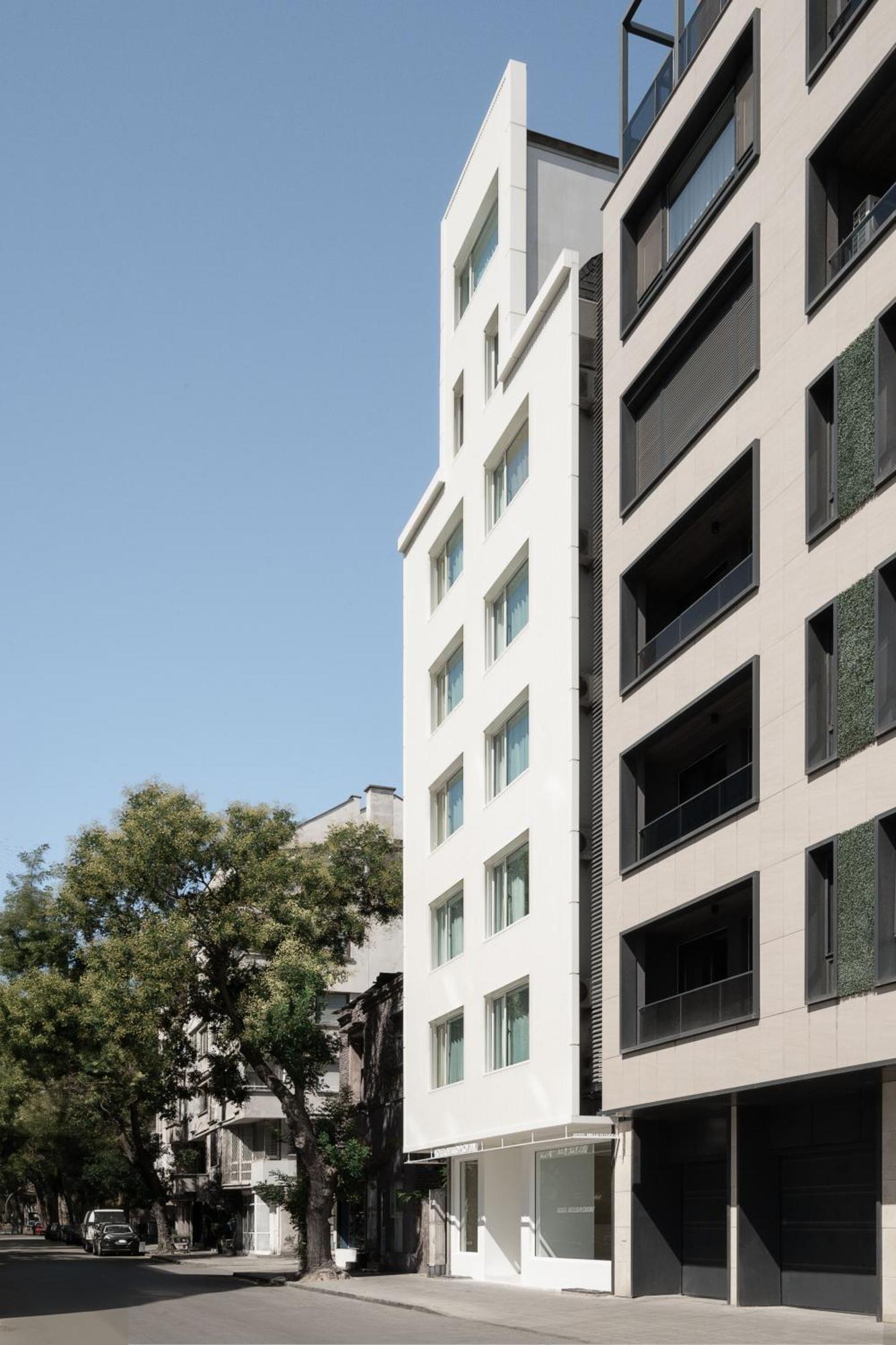 Hotel Hello Plovdiv - Free Parking And Pet Friendly Exterior photo