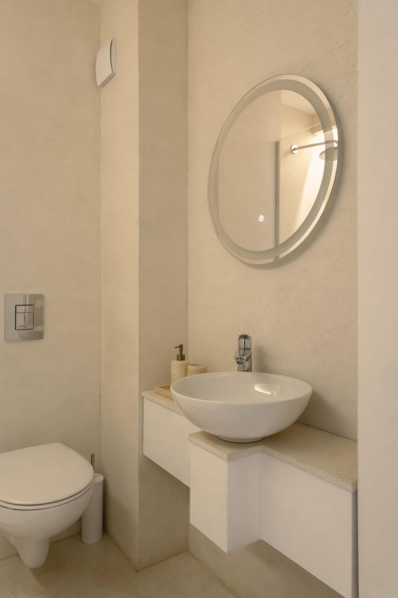 Hotel Hello Plovdiv - Free Parking And Pet Friendly Exterior photo